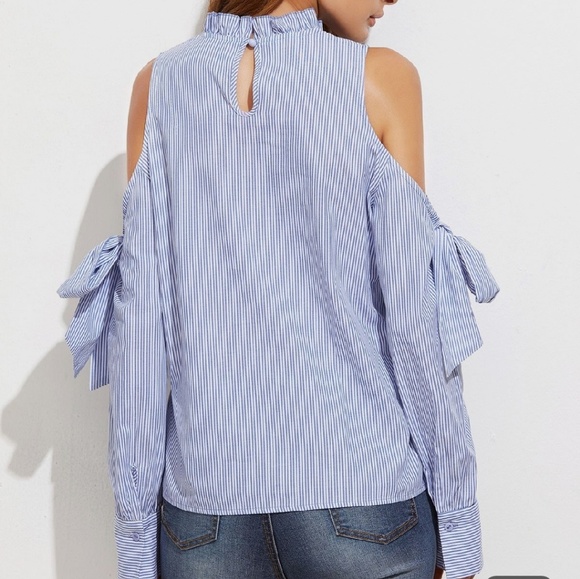 🆕️Cold shoulder - Picture 2 of 5